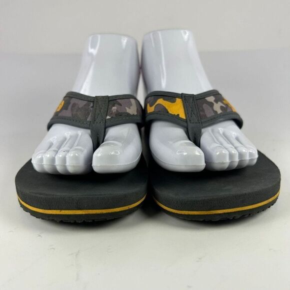 THE NORTH FACE BOYS BASE CAMP FLIP-FLOPS US 5 GRAY CAMO THONG SANDAL - Picture 2 of 8
